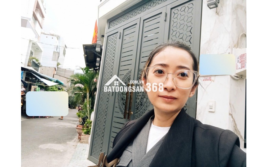 Bán nhà mặt đường trước nhà rộng hơn 10m, hẻm 8m ô tô tránh nhau, Lê Văn Quới, 8,8 tỷ